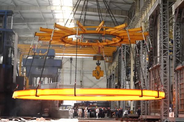 What are the Forging Defects Caused by Human Factors during the Forging Process?