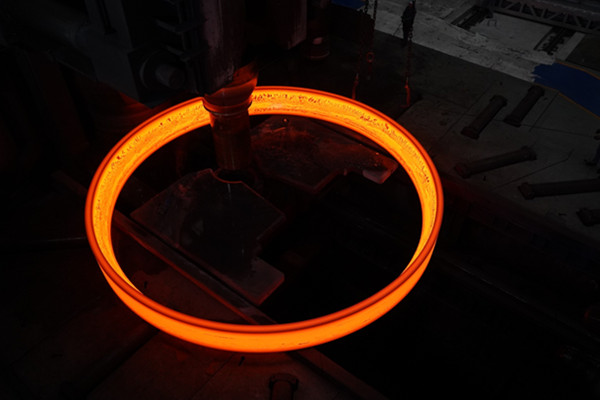 How do Grains Flow During Forging?