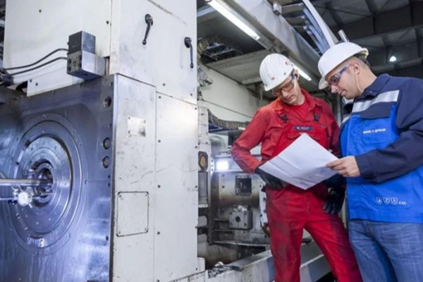 Forging Engineer: What Is It? and How to Become One?